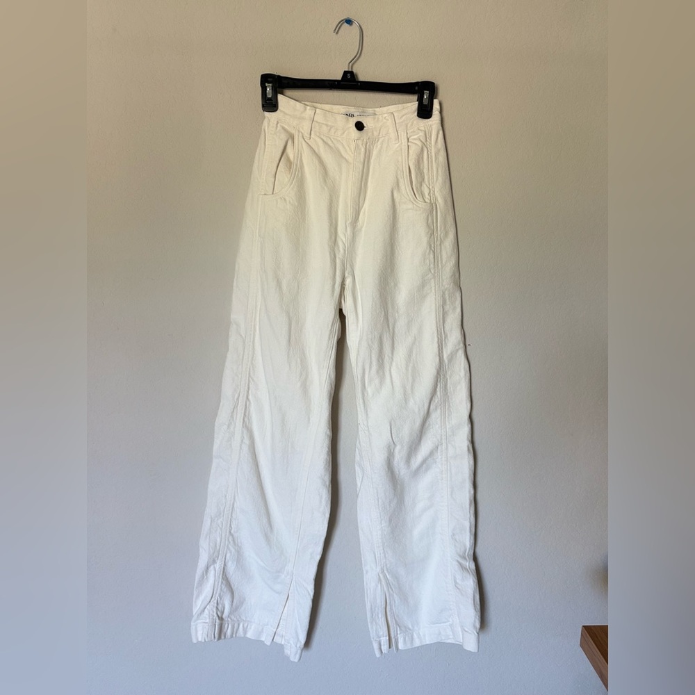 Zara Cream Lightweight Pleated Ivory Jeans High-Waist Relaxed Fit